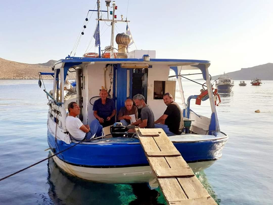 Villa Cassandra Chalki Town Esterno foto